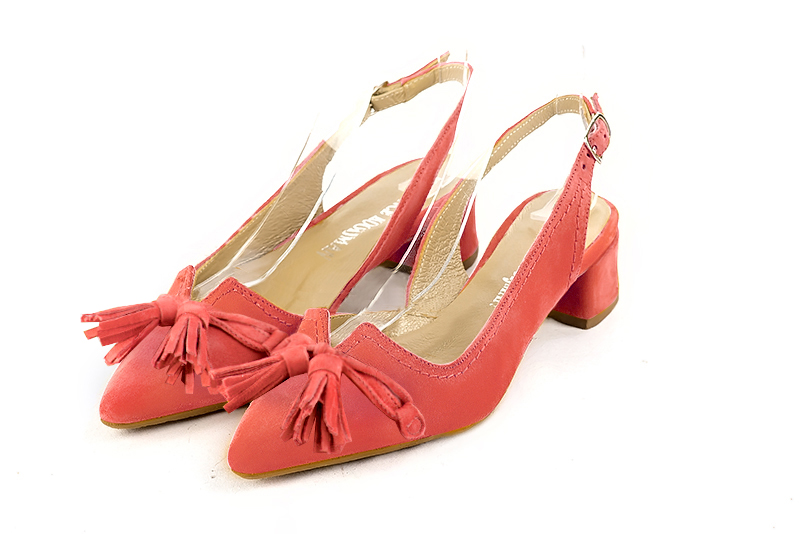 Coral orange women's open back shoes, with a knot. Tapered toe. Low flare heels. Front view - Florence KOOIJMAN